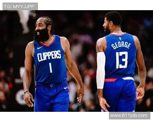 莱昂纳德重返赛场，率快船大胜灰熊